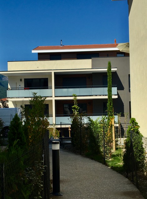 Façade