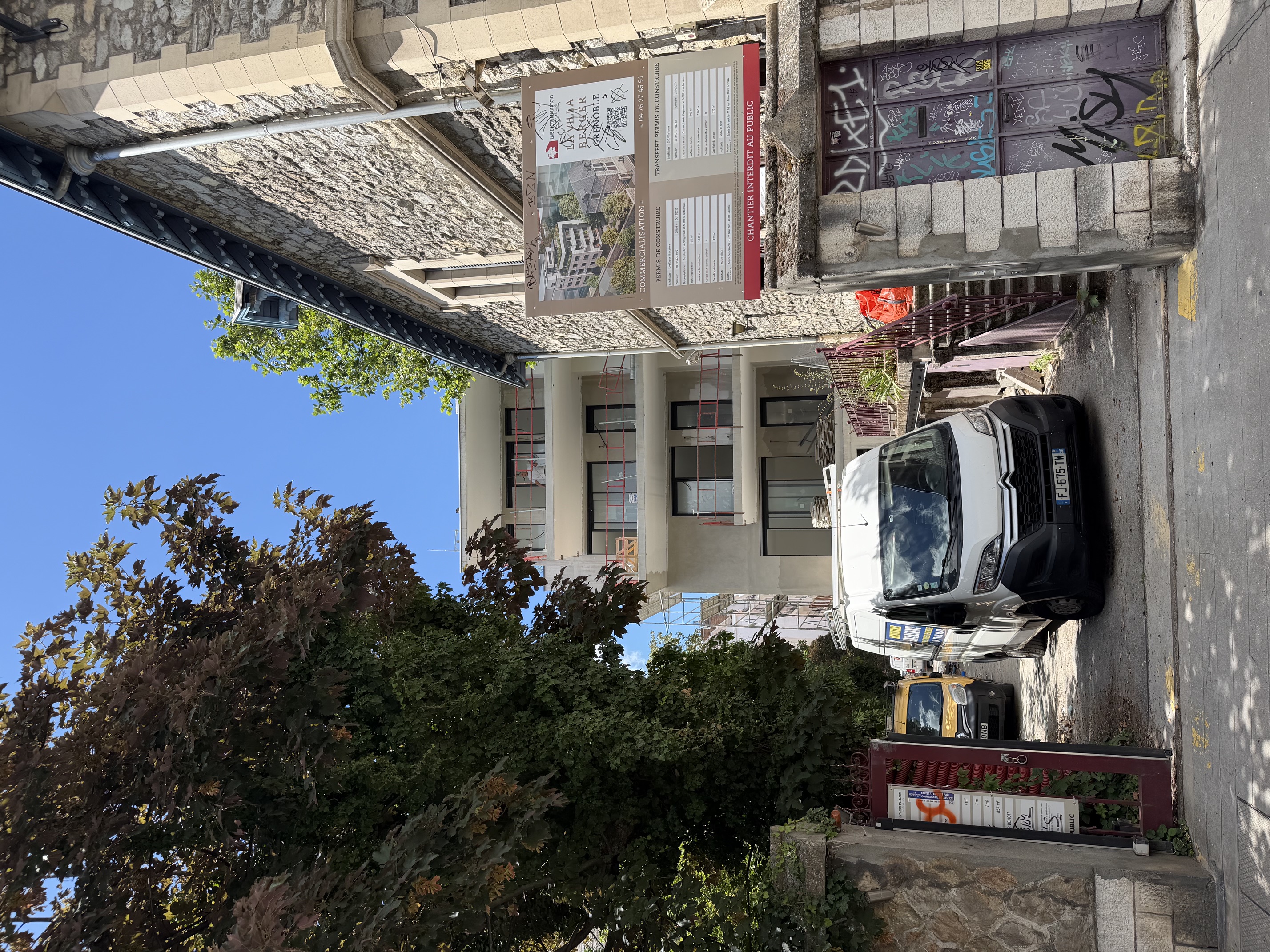 Vue depuis la rue Thiers chantier lVilla Berger